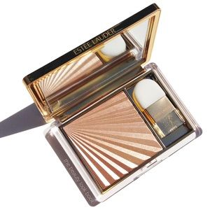 Estée Lauder Heat Wave Illuminating Powder Gelée